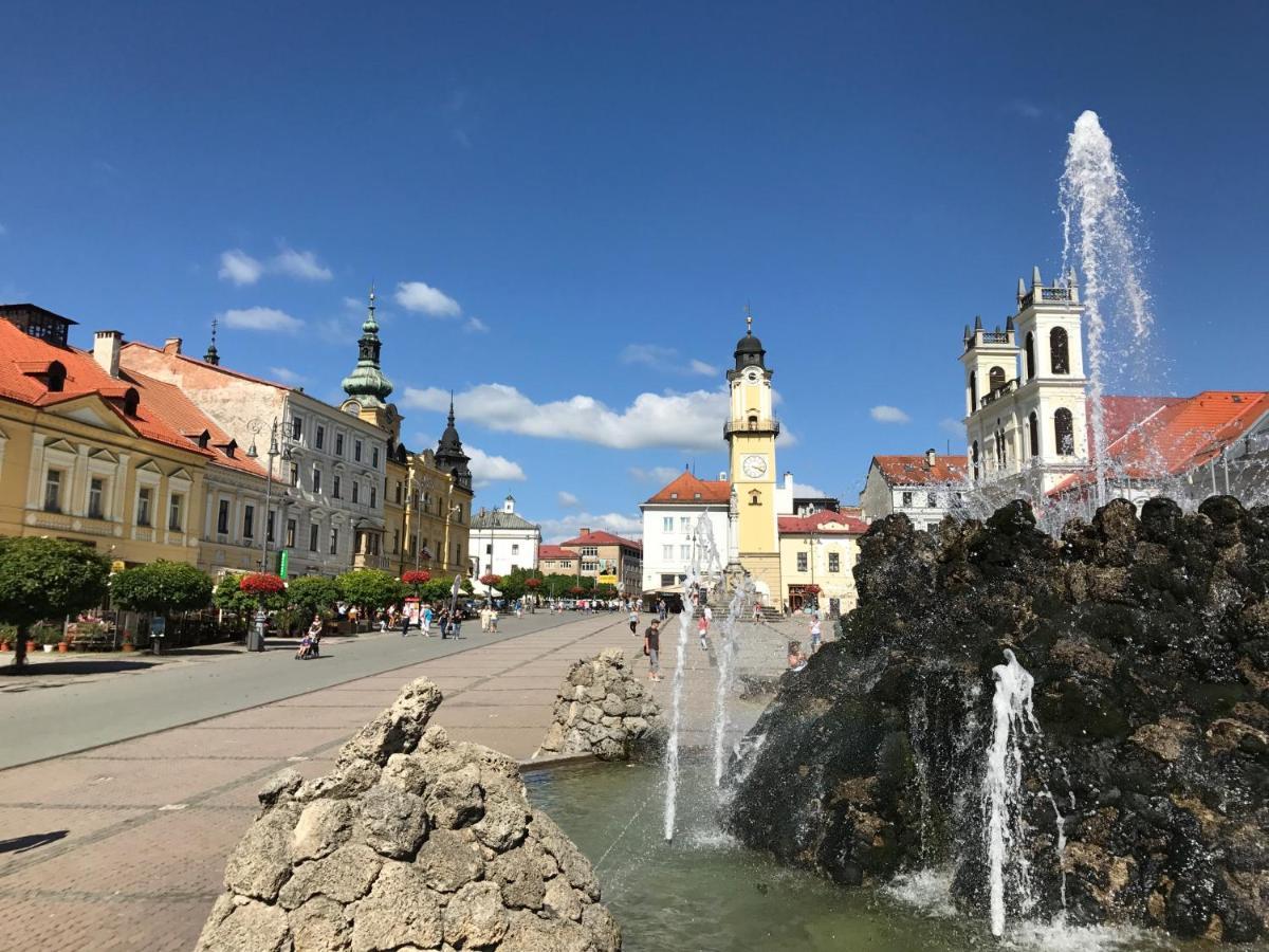 The Luxury Suite - Boru Banska Bystrica Bagian luar foto